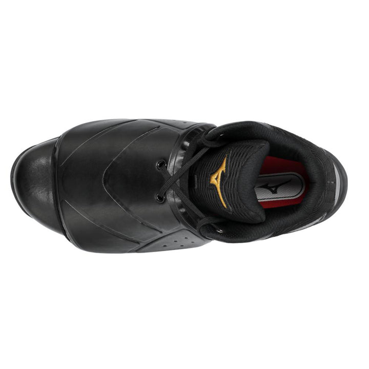 The Mizuno Pro Wave Umpire Plate Shoes (320693) are black with a yellow logo, featuring Mizuno Enerzy cushioning and enhanced toe protection.