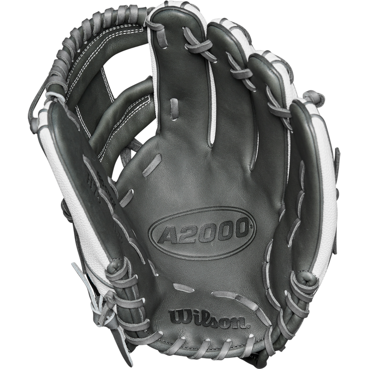A Wilson A2000 H75SS 11.75" Fastpitch Glove (WBW1026231175) is shown on a white background.