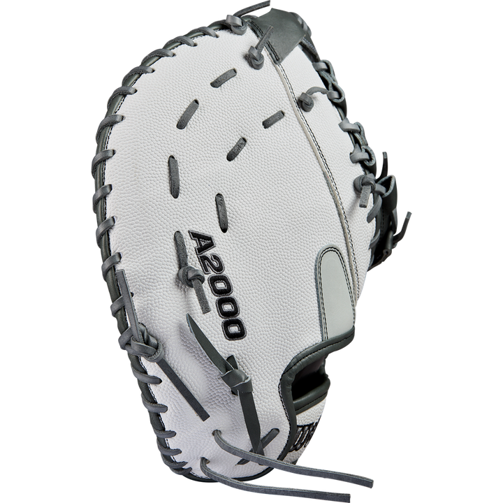 A close-up of the Wilson A2000 1620SS 12.5" Fastpitch First Base Mitt (WBW102682125), expertly crafted for first basemen.