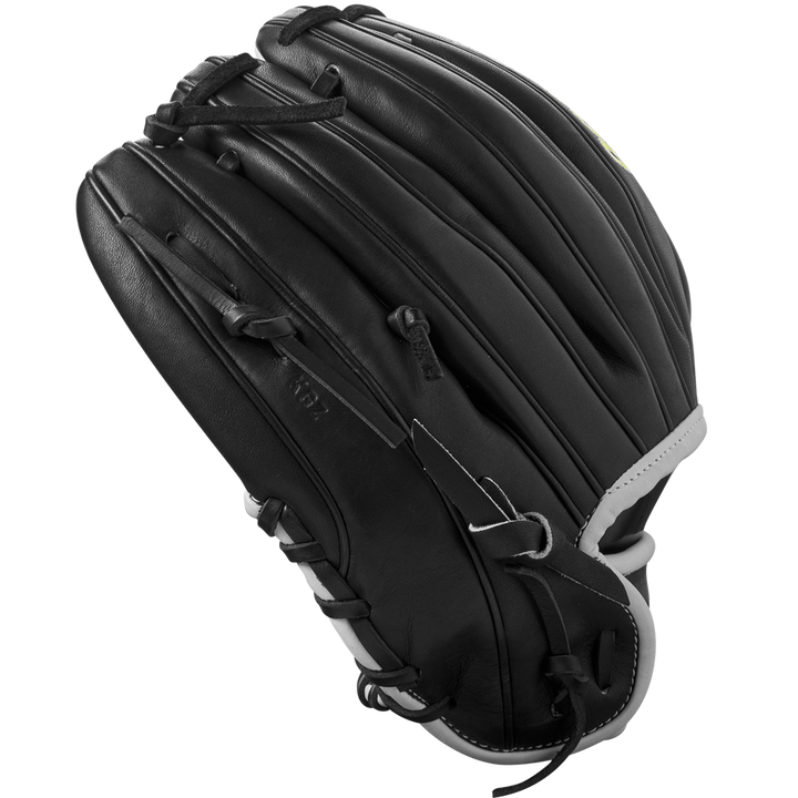 The Wilson A2000 DP15 11.5" Baseball Glove (WBW102726115) features durable Pro Stock leather, ideal for infield play.