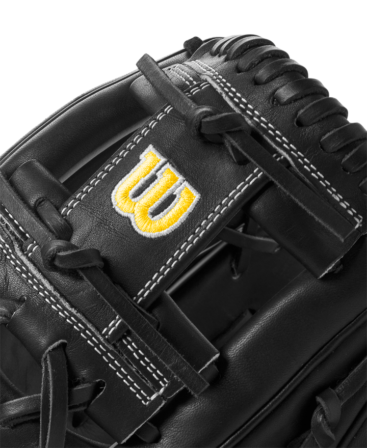 Close up of the Wilson A2000 DP15 11.5" Baseball Glove (WBW102726115), crafted from durable Pro Stock leather—ideal as an infield glove.