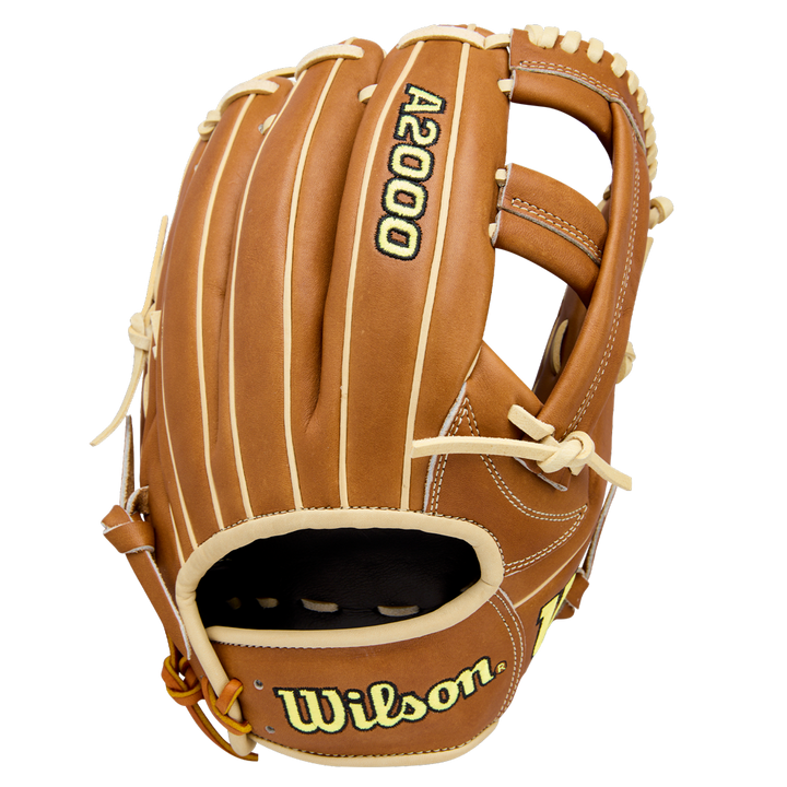 The Wilson A2000 EL3 11.75" Baseball Glove (WBW1041151175) features tan Pro Stock Leather with cream laces and stitching, plus black and yellow embroidered "A2000" and "Wilson" logos. The glove is shown palm side down.