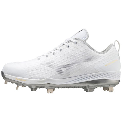 The Mizuno Dominant 4 Men's Metal Baseball Cleats (320667) feature a woven knit upper, lace-up closure, durable metal spikes, subtle branding, and a heel loop for easy on and off.