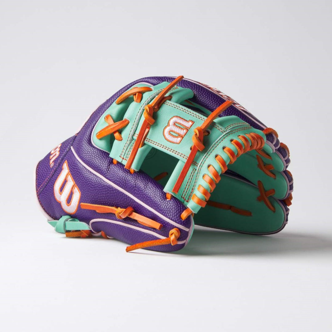 Wilson A2000 1975 11.75" Baseball Glove - GOTM April 2025: WBW1034801175