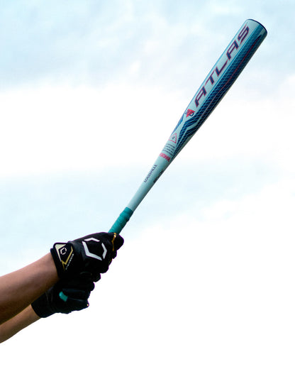 A person wearing black gloves holds up the 2027 Louisville Slugger Atlas 2.0 (-3) BBCOR Baseball Bat (WBL4248010), distinguished by its blue and white design and balanced swing weight, against a bright sky.