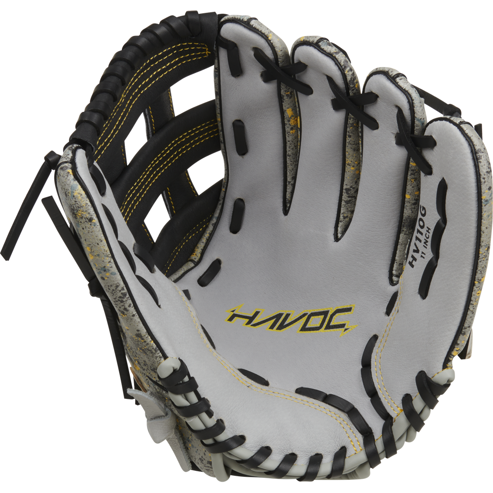 Easton Havoc 11" Youth Baseball Glove: EHV110G