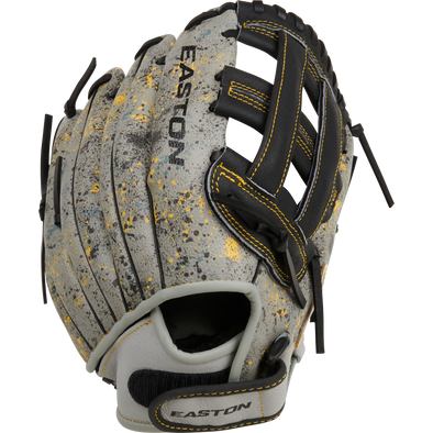 Easton Havoc 11" Youth Baseball Glove: EHV110G