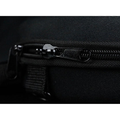 Close-up of the black zipper on the Lizard Skins Hat Guardian: HATGD100 case, showcasing fabric texture and stitching. The image highlights the durable construction by Lizard Skins for reliable hat protection.