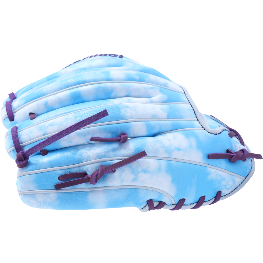 The Marucci NightShift Cloudy 11.75" Baseball Glove (MFGNTSHFT-0402) features a cloud-inspired design and is crafted from Japanese-tanned steerhide for premium infield performance.