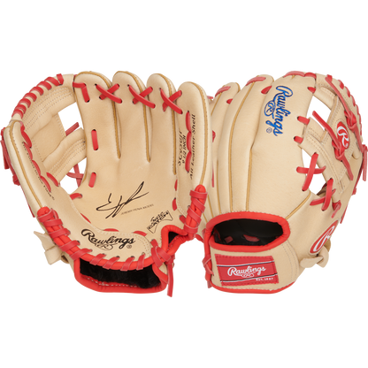 A Rawlings Sure Catch 9.5" Jeremy Pena Youth Baseball Glove (SC950JP) by Rawlings is displayed on a clean white background.