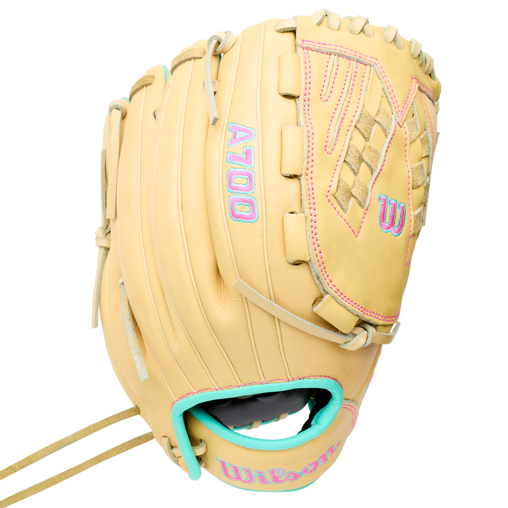 Wilson A700 12.5″ Fastpitch Glove: WBG05001RT125 with teal piping and pink embroidered branding.