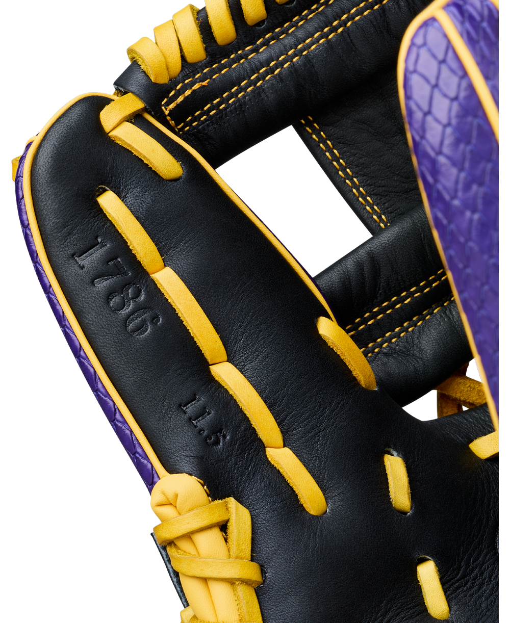 Wilson A1000 1786 MAMBA 2.0 11.5" Baseball Glove: WBG24701RT115