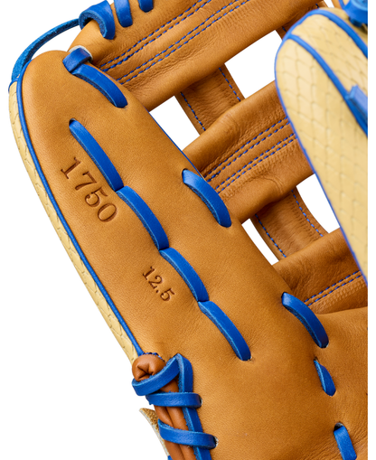 Wilson A1000 1750 SHERIFF 12.5" Baseball Glove: WBG25001RT125