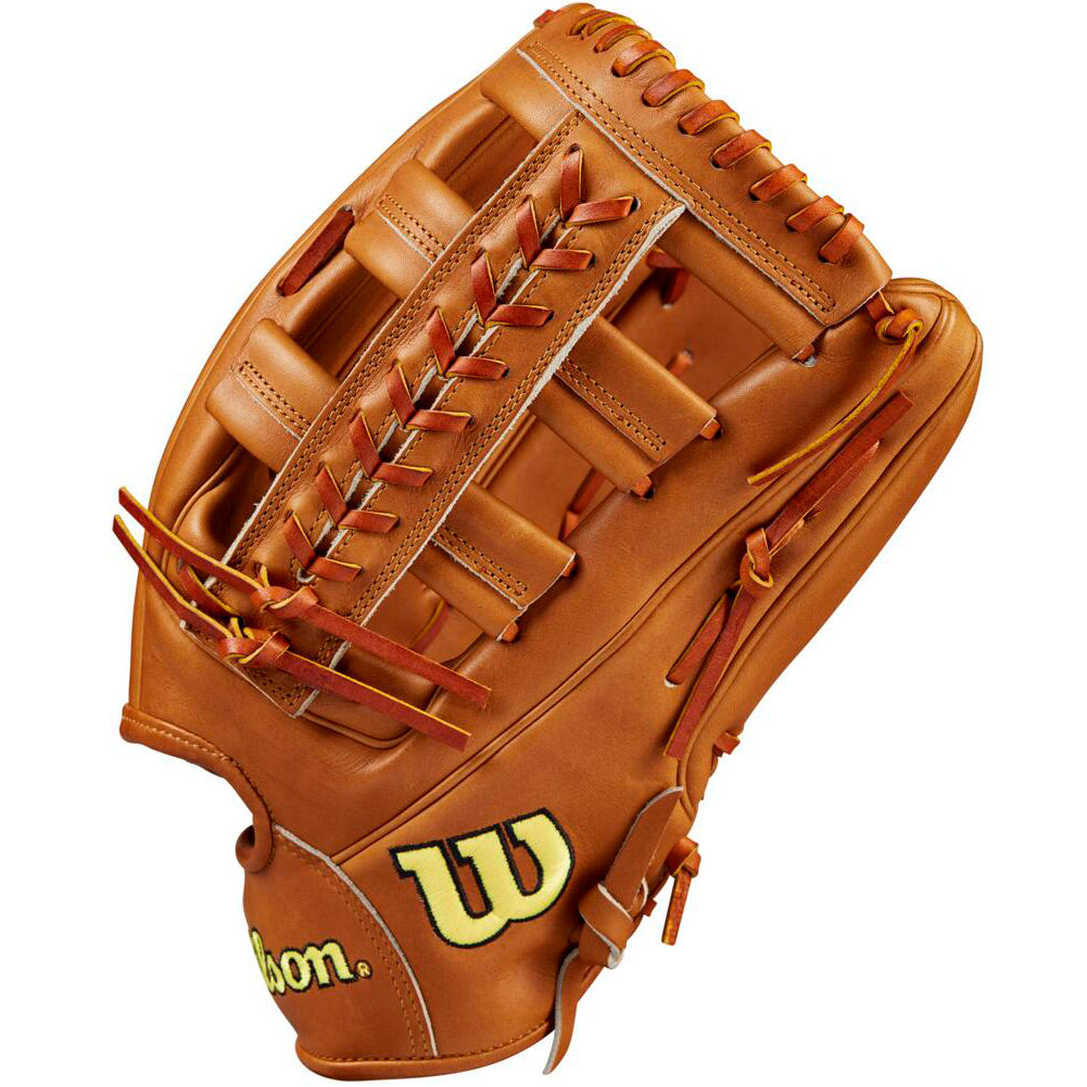 The Wilson A2000 1810 12.75" Baseball Glove (WBW1020901275) features tan Pro Stock leather, detailed lacing, and the signature Wilson W logo stitched in yellow on the lower part of this premium outfield glove.