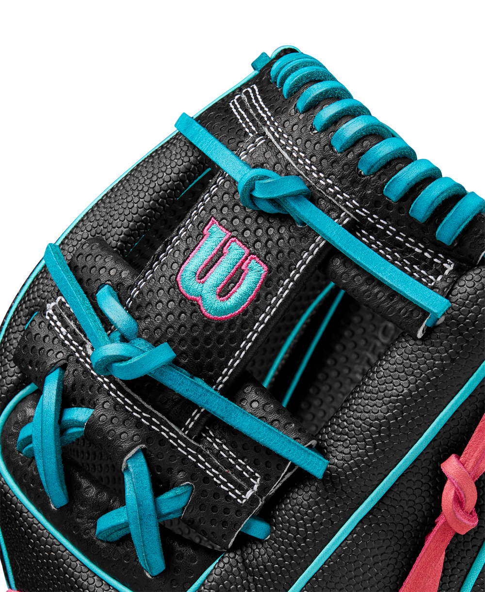 Wilson A2000 SC1786SS 11.5" Baseball Glove - Winter 2024: WBW102521115