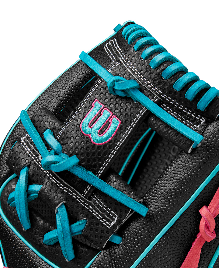 Wilson A2000 SC1786SS 11.5" Baseball Glove - Winter 2024: WBW102521115