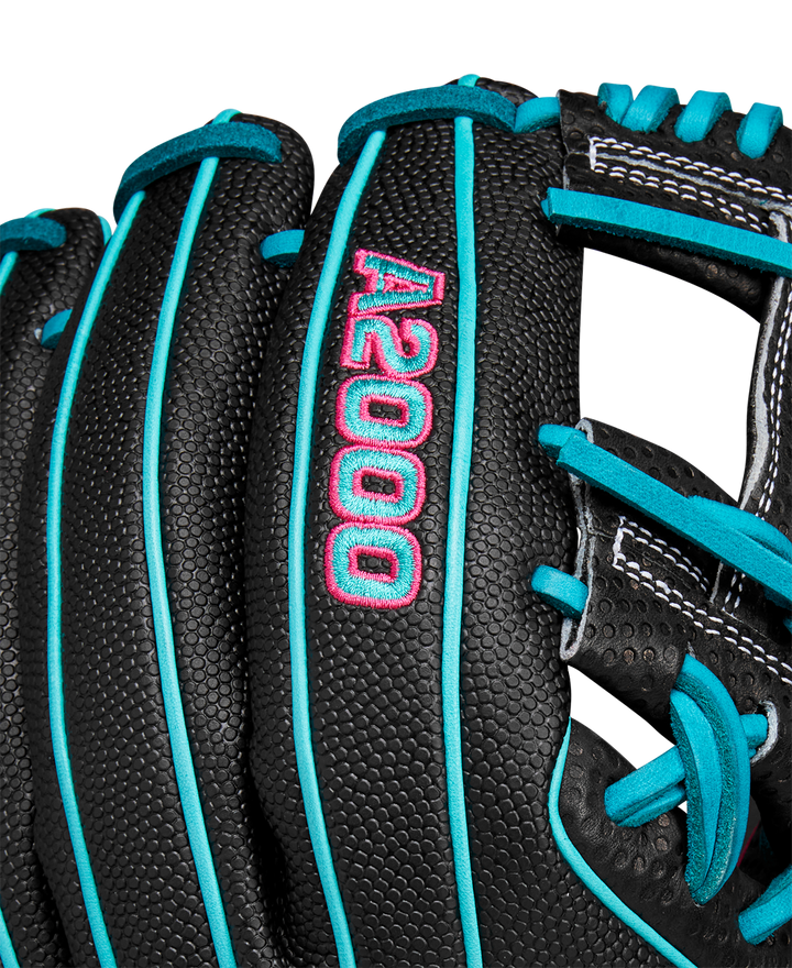 Wilson A2000 SC1786SS 11.5" Baseball Glove - Winter 2024: WBW102521115