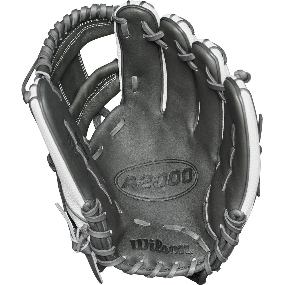 A Wilson A2000 H75SS 11.75" Fastpitch Glove (WBW1026231175) is shown on a white background.
