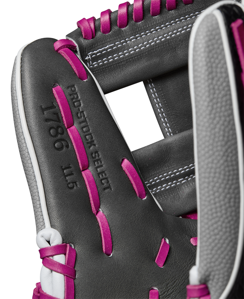 A close-up of the Wilson A2K 1786SS 11.5" Baseball Glove, crafted from Pro Stock Select leather.