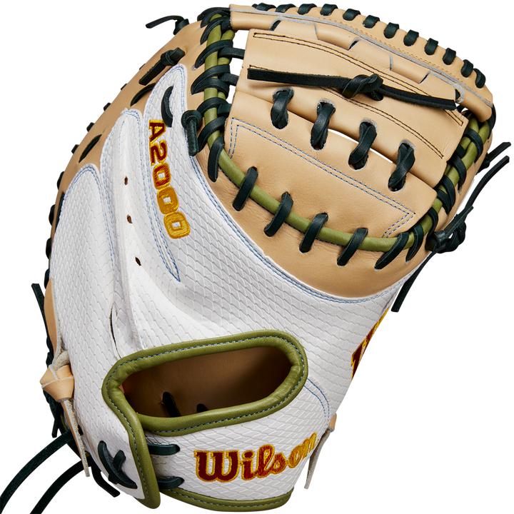 Wilson A2000 FPCM23SS 34" Fastpitch Catcher's Mitt - FALL 2024: WBW10273934