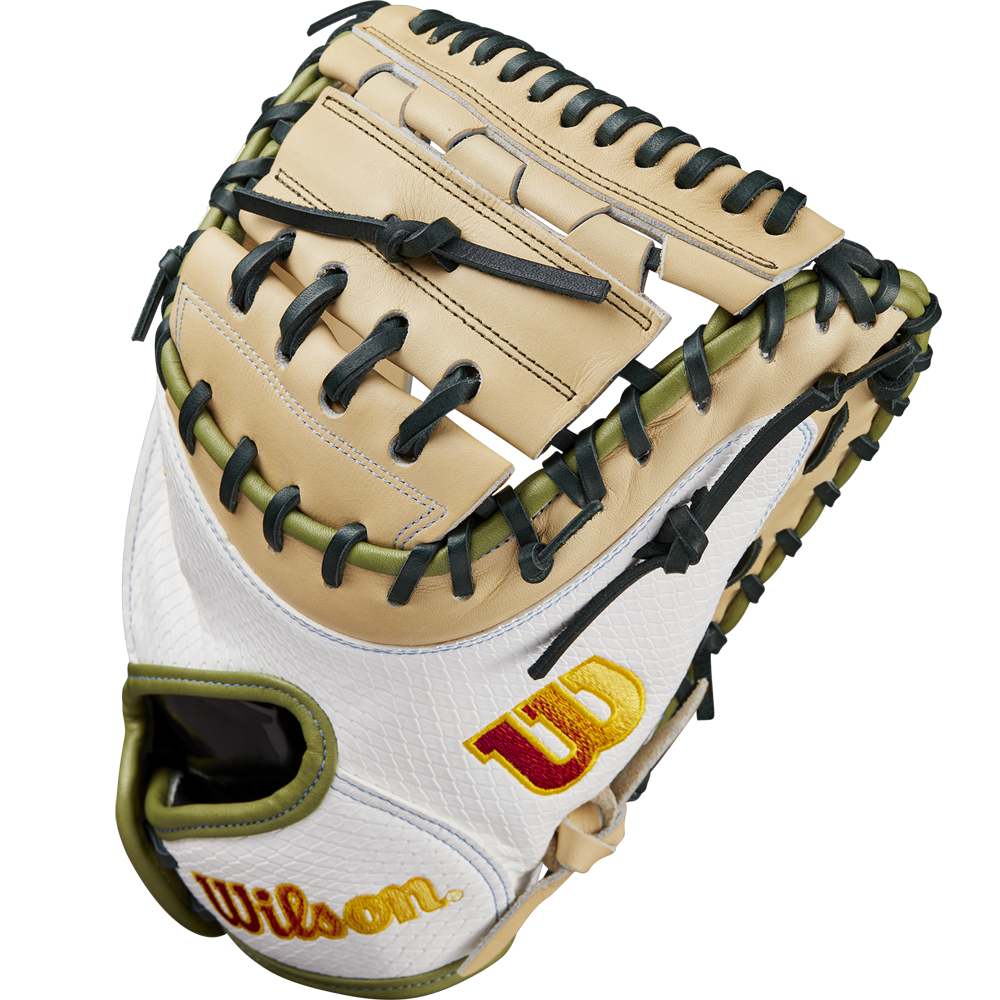 Wilson A2000 FPCM23SS 34" Fastpitch Catcher's Mitt - FALL 2024: WBW10273934