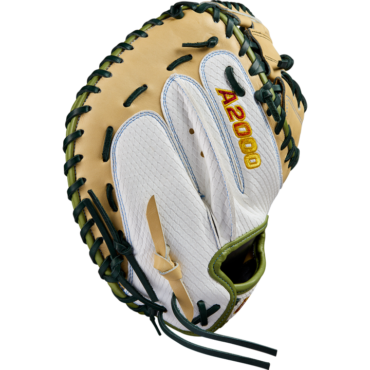 Wilson A2000 FPCM23SS 34" Fastpitch Catcher's Mitt - FALL 2024: WBW10273934
