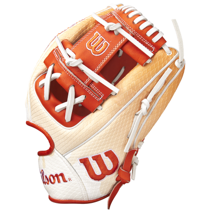 A close-up of the Wilson A2000 1975SS 11.75" Baseball Glove - GOTM June 2025, crafted with Pro Stock leather.