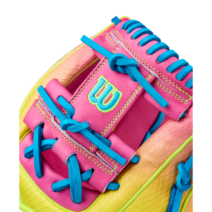 Wilson A2000 1786SS 11.5" Baseball Glove - FALL 2025: WBW103492115