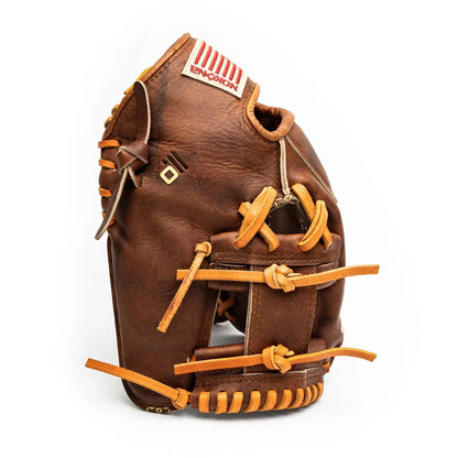 Nokona Walnut EP 11.5″ Baseball Glove: W-EP1150 in brown leather with tan lacing and an American flag patch on the wrist.