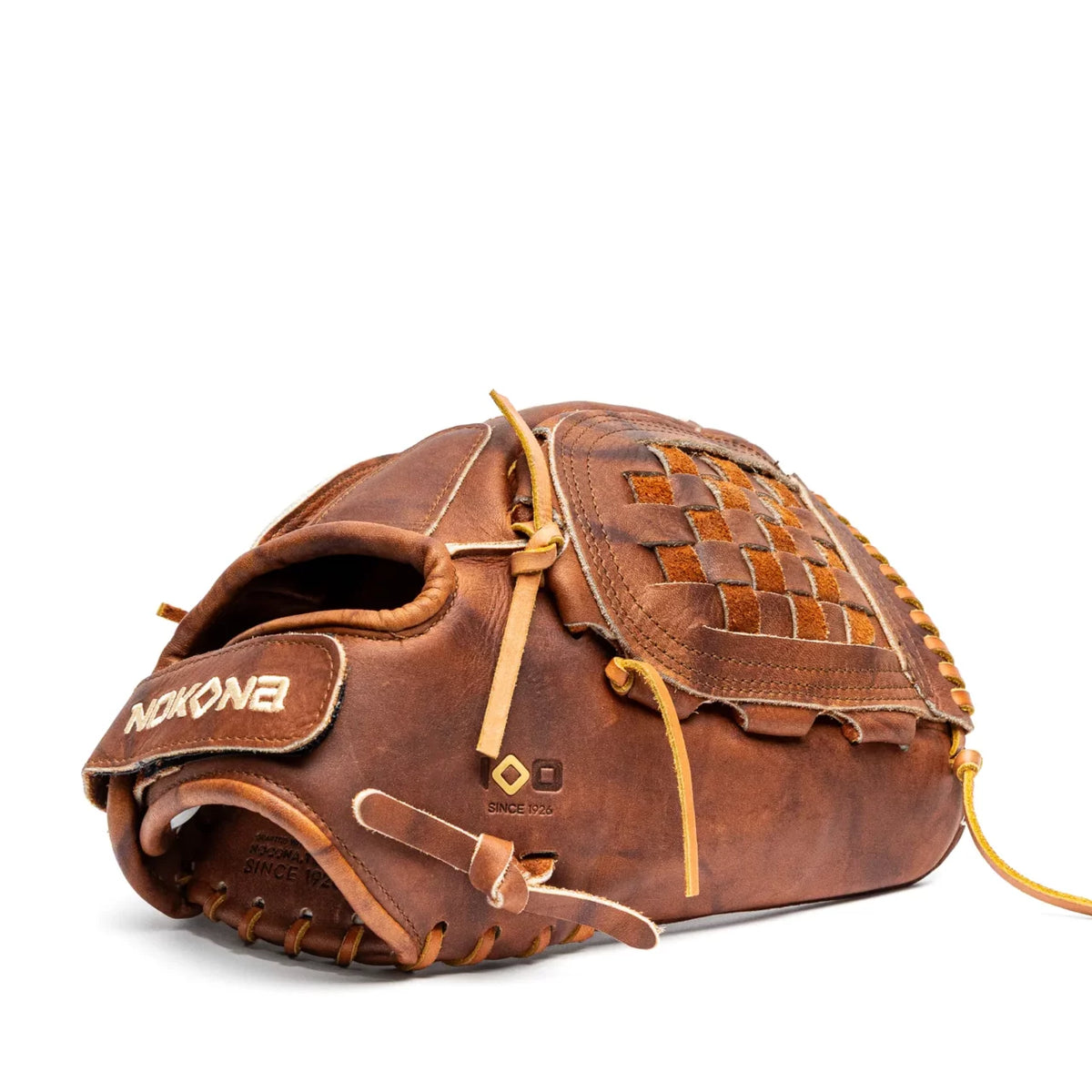 A handcrafted Nokona Walnut EP 12.5″ Fastpitch Glove: W-EP-V1250 in brown Walnut Crunch leather, featuring a woven web and a laced wrist strap.