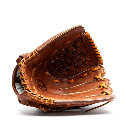 Nokona Walnut EP 13″ Fastpitch Glove: W-EP-V1300 made of Walnut Crunch leather with a brown basket web and light-colored lacing.