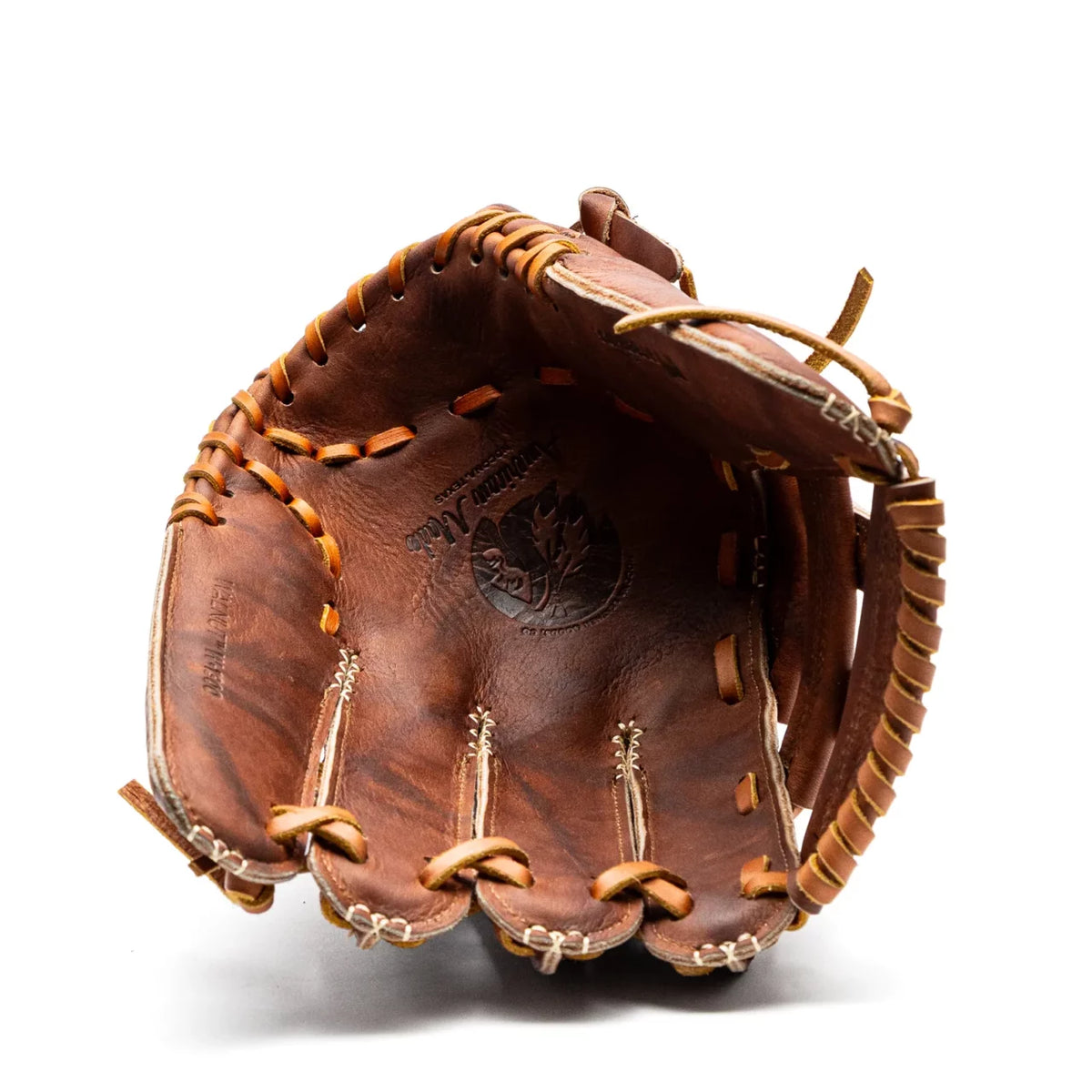 Nokona Walnut EP 13″ Fastpitch Glove: W-EP-V1300H with tan lacing and an H-web design.