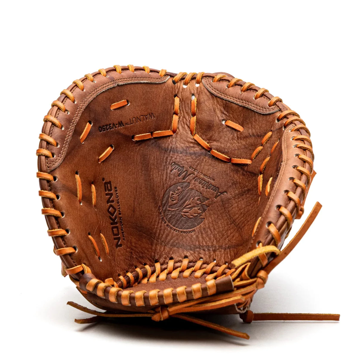 Nokona Walnut EP 32.5″ Fastpitch Catcher’s Mitt: W-EPV3250 in Brown Walnut Crunch leather with tan lacing and Precision Edge construction.