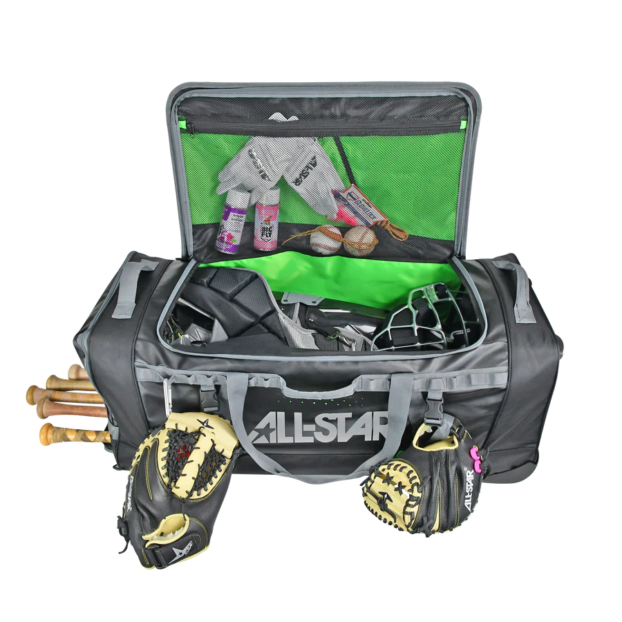 The All Star S7 Elite Catcher's Roller Bag (BB-S7E-RB) is a spacious All Star bag designed to carry all your catcher's gear or use as a roomy baseball roller, ideal for gloves, equipment, and more.