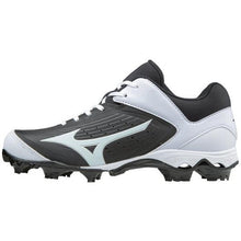 The Mizuno 9-Spike Advanced Finch Elite 3 Women's TPU Molded Fastpitch Softball Cleats (320556) feature a black and white design, lace-up closure, molded studs for traction, and distinctive Mizuno branding—great for softball.