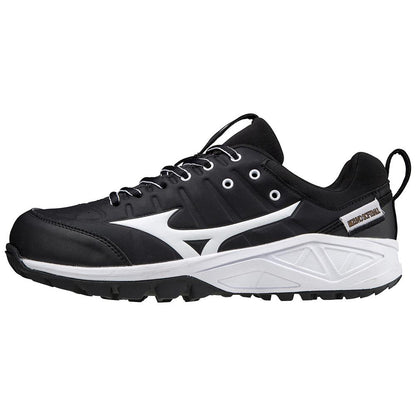 The Mizuno Ambition 2 All Surface Women's Turf Shoes (320640) feature a black and white design for versatile performance on any surface.