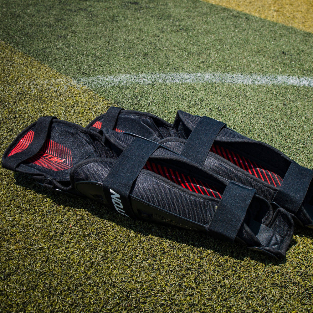 Easton Hellcat Slowpitch Fielding Leg Guards: EHCATL – Diamond