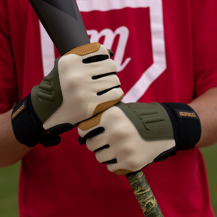 Marucci Blacksmith Adult Batting Gloves: MBGBKSMFW