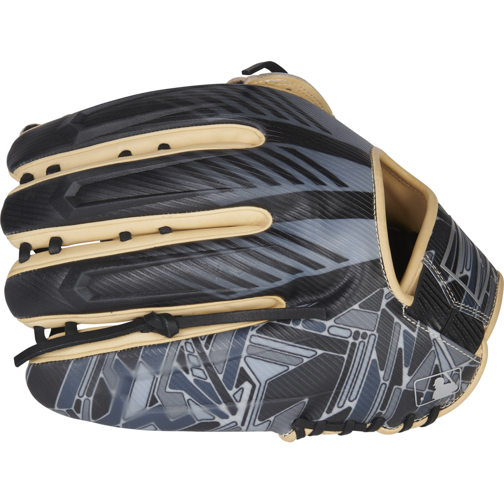 The Rawlings REV1X 12.75" Baseball Glove (REV3039-6) combines standout style and performance, making it ideal for players who want both innovation and quality on the field.
